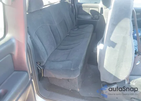 2000 Chevrolet Silverado 1500 Ls from USA, damaged, VIN 2GCEC19T7Y1270942